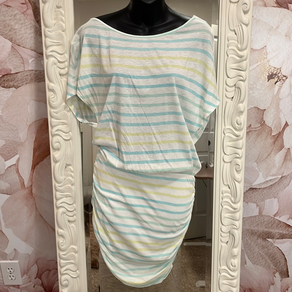 Off the shoulder Victoria’s Secret summer dress/coverup.